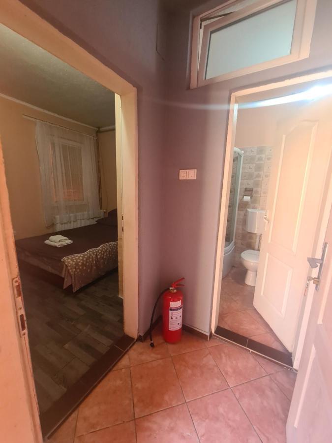 Rooms " Simke " II Суботица Экстерьер фото
